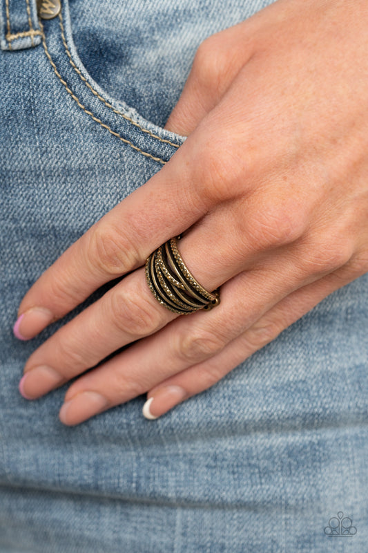 Get a Move on! - Brass - Paparazzi Ring